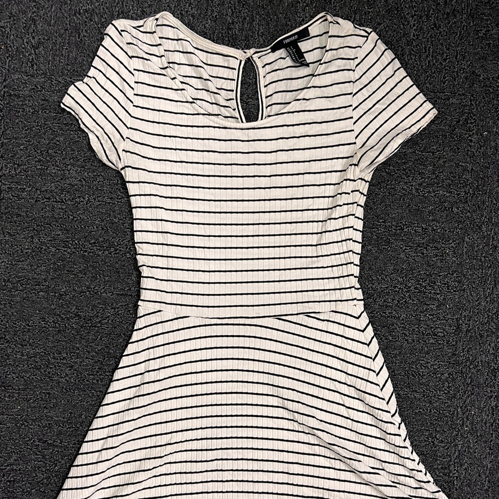 Forever 21 new dress